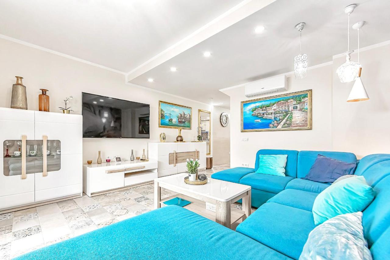 아데제 Luxury Townhouse Oasis Fanabe 아파트 외부 사진
