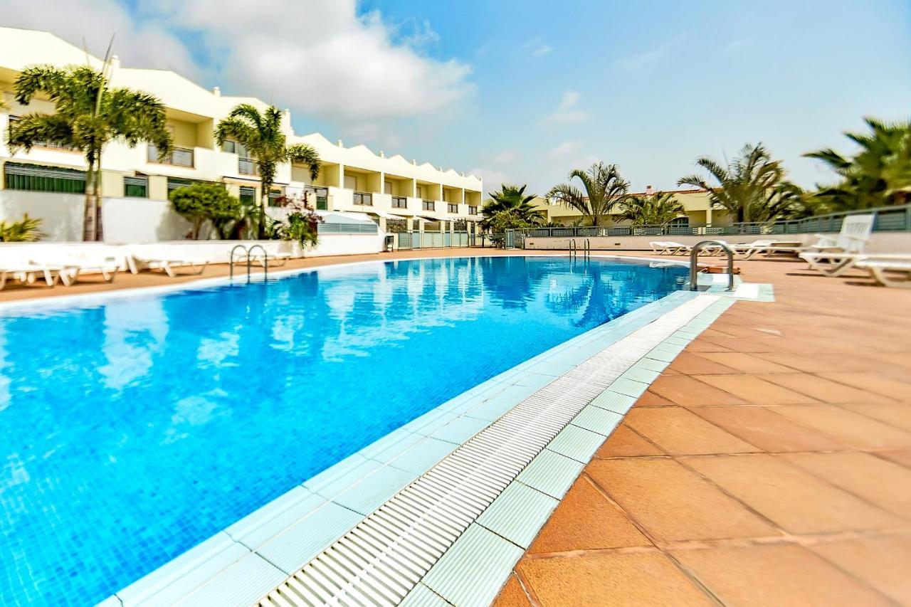 아데제 Luxury Townhouse Oasis Fanabe 아파트 외부 사진